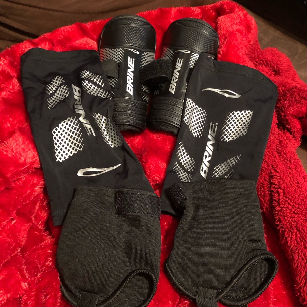 Knee pads